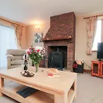 Pasture View بيت للعطل ويتبي
