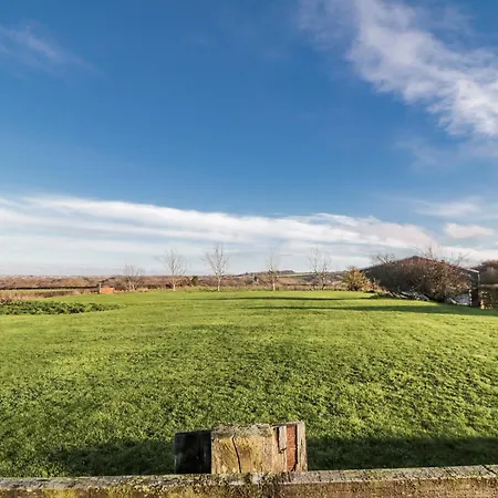 Semesterbostad Pasture View *